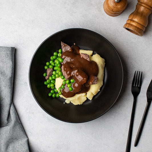 Slow Cooked Beef w/ Mash Potato, Peas & Gravy